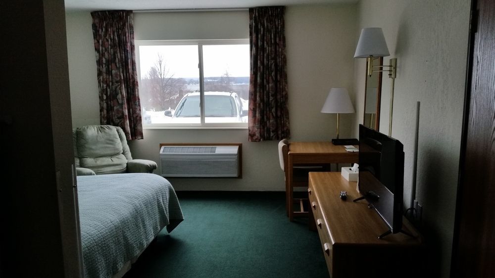 Americinn By Wyndham Petoskey Exterior foto
